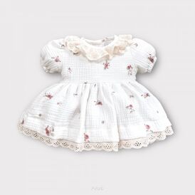 Sukienka muślinowa z krótkim rękawem Bufka Kołnierzyk haftowany ( Eternelle fleur)