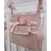 Przybornik na łóżeczko z falbanką "Lovely line" (róż pudrowy)