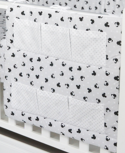 Przybornik na łóżeczko 