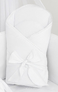 Rożek becik usztywniony wiązany KORONKA biały