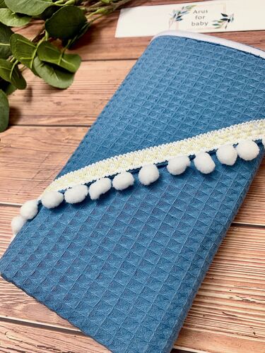 Okrycie kąpielowe wafelek bawełniane 100x100 BOHO navy blue pompons white
