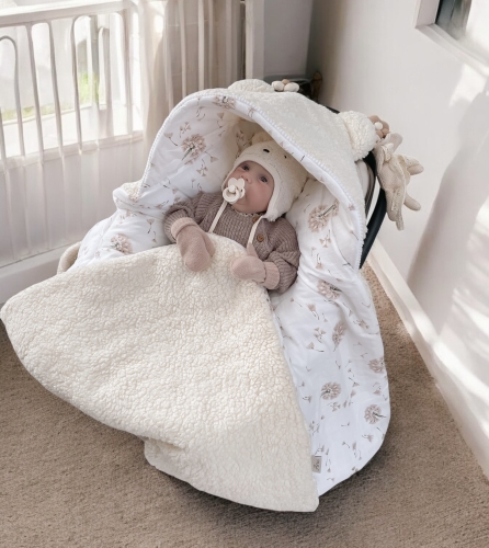 Otulacz śpiworek 90x90 z kapturkiem do fotelika muślin/bawełna (baranek+dmuchawce)