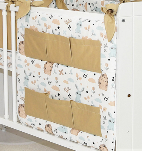 Przybornik na łóżeczko 