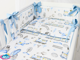 2 el.Pościel do łóżeczka 120x90 dwustronna "KOKARDKA" (ciuchcia niebieska +niebieski gładki)