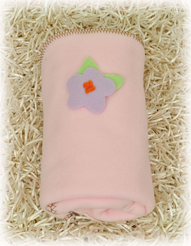 Kocyk polarowy  KWIATUSZEK (różowy)