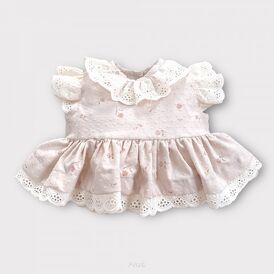 Top z haftowanymi falbankami plumetti (tinkerbell)
